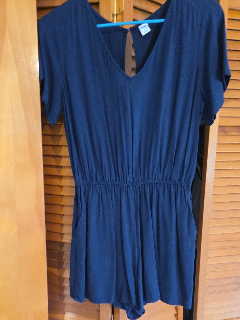 Women’s Navy Blue V-Neck Short Sleeve Dress